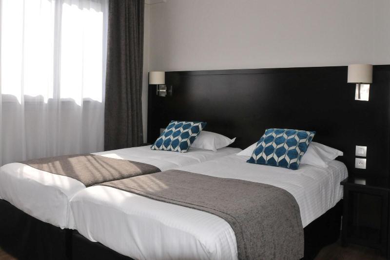 Des Quatrans Hotel Caen
