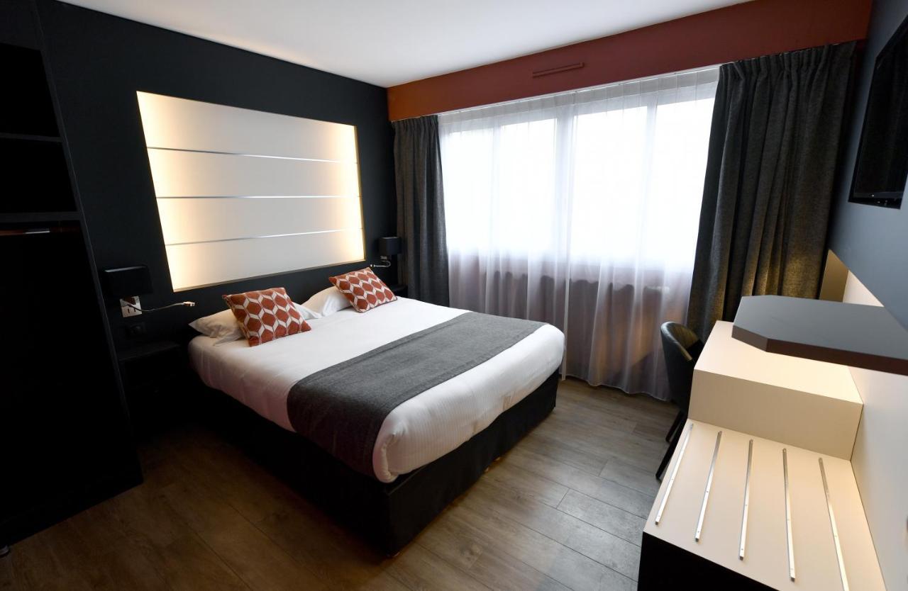 Des Quatrans Hotel